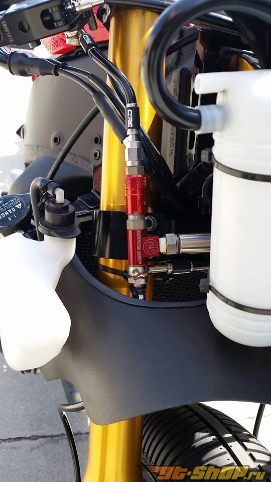 Комплект армированных шлангов для yamaha r6 Комплект армированных шлангов для yamaha r6